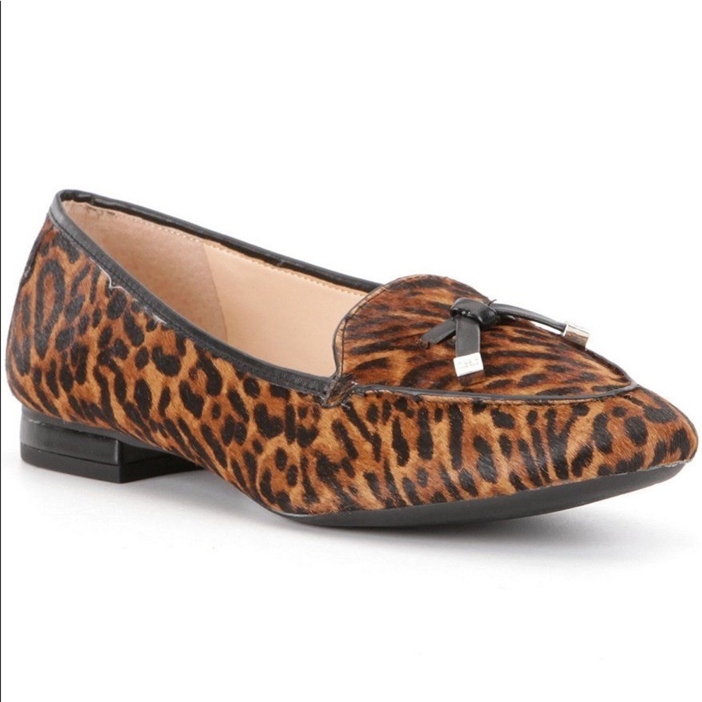 Alex Marie Nayla Flats